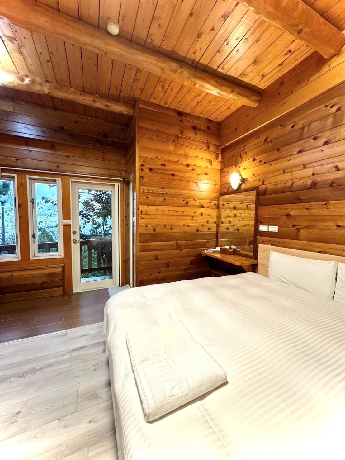 Dingdai Glass Villa Renai Εξωτερικό φωτογραφία
